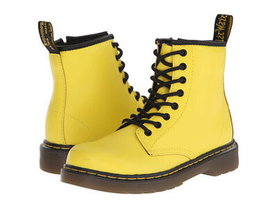  Dr. Martens Kid's Collection Delaney 32 (Wild Yellow Softy T)