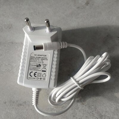E-JUN JF015WR-I 12V/1.5А (1.5m) White