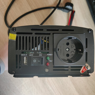 ProZone PU-600/1200W (UPS 12/220V)