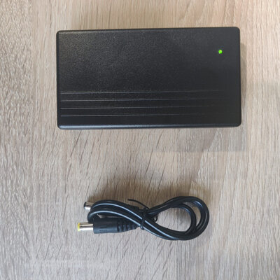 Mini UPS V901A (9V) 4000mAh