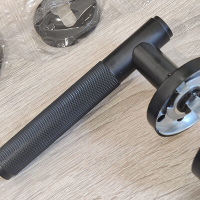 IWConcept Modern Luxury MH-0394 Black