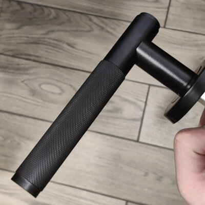 IWConcept Modern Luxury MH-0394 Black